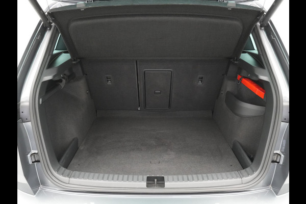 Škoda Karoq 1.5 TSI ACT 150PK DSG Sportline Business Navigatie Camera elek klep keyless 18"velgen 151 Škoda Karoq 1.5 TSI ACT 150PK DSG Sportline Business Navigatie Camera elek klep keyless 18"velgen 151