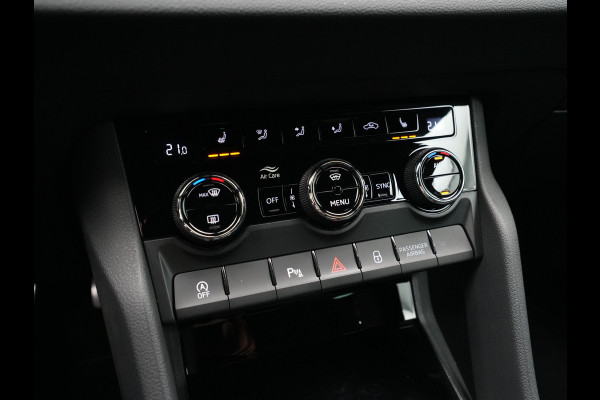 Škoda Karoq 1.5 TSI ACT 150PK DSG Sportline Business Navigatie Camera elek klep keyless 18"velgen 151 Škoda Karoq 1.5 TSI ACT 150PK DSG Sportline Business Navigatie Camera elek klep keyless 18"velgen 151