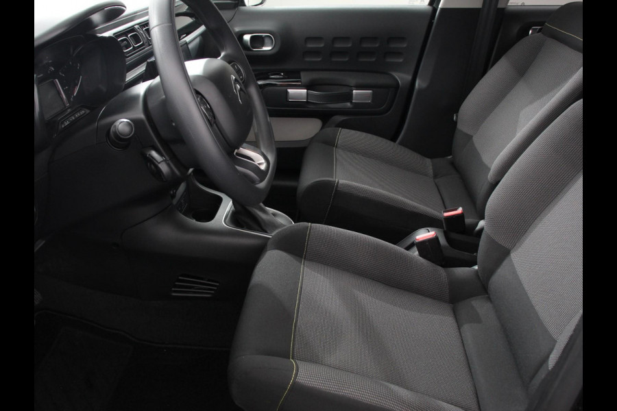 Citroën C3 1.2 PureTech Max Automaat  Airco Navigatie d.m.v.Apple carplay / Android Auto Parksensoren Lichtmetalen Velgen Citroën C3 1.2 PureTech Max Automaat  Airco Navigatie d.m.v.Apple carplay / Android Auto Parksensoren Lichtmetalen Velgen