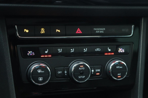 Seat Ateca 1.4 EcoTSI Xcellence 4DRIVE / PANODAK / KEYLESS / ACC / CAMERA / CARPLAY Seat Ateca 1.4 EcoTSI Xcellence 4DRIVE / PANODAK / KEYLESS / ACC / CAMERA / CARPLAY