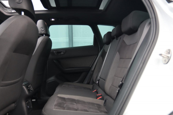Seat Ateca 1.4 EcoTSI Xcellence 4DRIVE / PANODAK / KEYLESS / ACC / CAMERA / CARPLAY Seat Ateca 1.4 EcoTSI Xcellence 4DRIVE / PANODAK / KEYLESS / ACC / CAMERA / CARPLAY