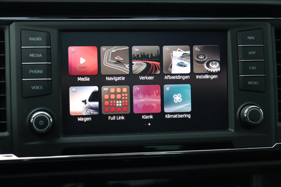 Seat Ateca 1.4 EcoTSI Xcellence 4DRIVE / PANODAK / KEYLESS / ACC / CAMERA / CARPLAY Seat Ateca 1.4 EcoTSI Xcellence 4DRIVE / PANODAK / KEYLESS / ACC / CAMERA / CARPLAY