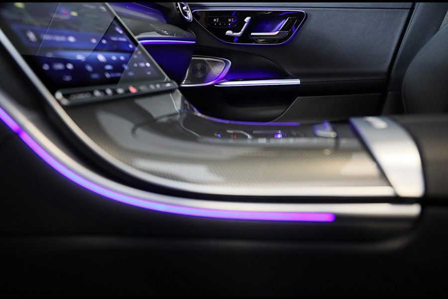 Mercedes-Benz C-Klasse Estate 300 e AMG 63 Look / Massage / Burmester / Head Up / 360 Camera / Acc / Elek Stoelen / Open Pano / 20