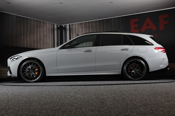 Mercedes-Benz C-Klasse Estate 300 e AMG 63 Look / Massage / Burmester / Head Up / 360 Camera / Acc / Elek Stoelen / Open Pano / 20