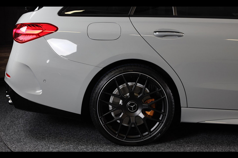 Mercedes-Benz C-Klasse Estate 300 e AMG 63 Look / Massage / Burmester / Head Up / 360 Camera / Acc / Elek Stoelen / Open Pano / 20