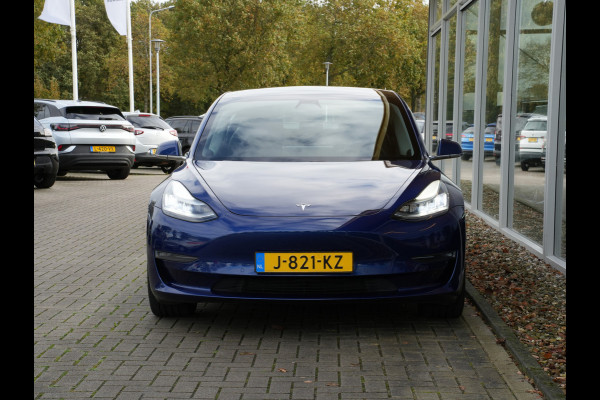 Tesla Model 3 Long Range AWD 75 kWh | Full Autopilot 3 | Navigatie | Climate Control Tesla Model 3 Long Range AWD 75 kWh | Full Autopilot 3 | Navigatie | Climate Control