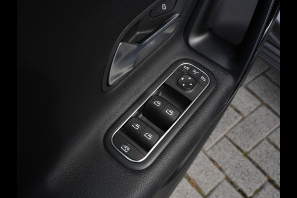 Mercedes-Benz A-Klasse 180 Business Solution Automaat | Navigatie | Android/Apple Carplay