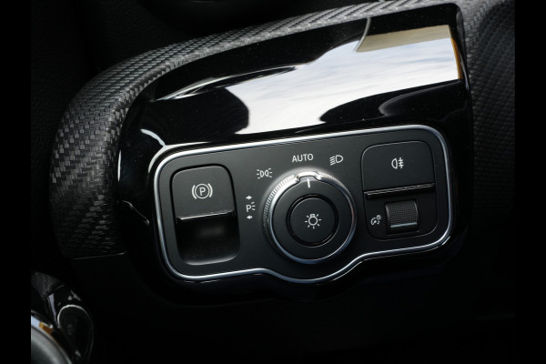 Mercedes-Benz A-Klasse 180 Business Solution Automaat | Navigatie | Android/Apple Carplay