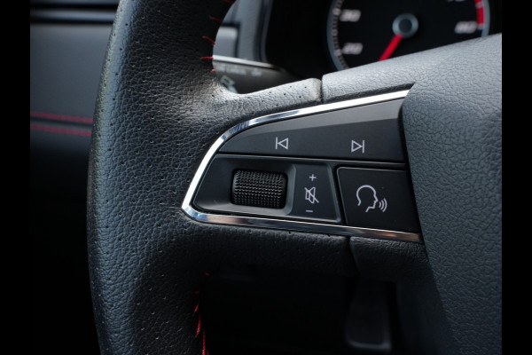 Seat Ibiza 1.0 TSI 116PK!! 6 Bak FR Business Intense | Clima | Camera | Navigatie | Android/Apple Carplay