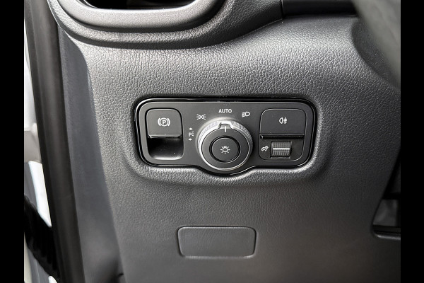 Mercedes-Benz Vito 116 CDI L2 Pro Led multibeam Achterklep Trekhaak Achteruitrijcamera Apple Carplay/Android Auto Betimmering Cruise Control