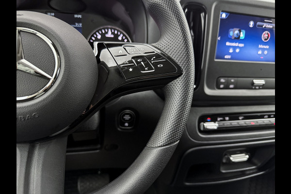 Mercedes-Benz Vito 116 CDI L2 Pro Parkeerpakket Achterklep Trekhaak Achteruitrijcamera Apple Carplay/Android Auto Betimmering Cruise Control Mercedes-Benz Vito 116 CDI L2 Pro Parkeerpakket Achterklep Trekhaak Achteruitrijcamera Apple Carplay/Android Auto Betimmering Cruise Control