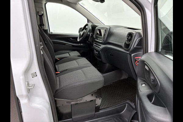 Mercedes-Benz Vito 116 CDI L2 Pro Parkeerpakket Achterklep Trekhaak Achteruitrijcamera Apple Carplay/Android Auto Betimmering Cruise Control Mercedes-Benz Vito 116 CDI L2 Pro Parkeerpakket Achterklep Trekhaak Achteruitrijcamera Apple Carplay/Android Auto Betimmering Cruise Control