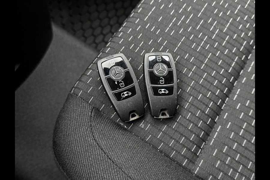 Mercedes-Benz Vito 116 CDI L2 Pro Parkeerpakket Achterklep Trekhaak Achteruitrijcamera Apple Carplay/Android Auto Betimmering Cruise Control Mercedes-Benz Vito 116 CDI L2 Pro Parkeerpakket Achterklep Trekhaak Achteruitrijcamera Apple Carplay/Android Auto Betimmering Cruise Control