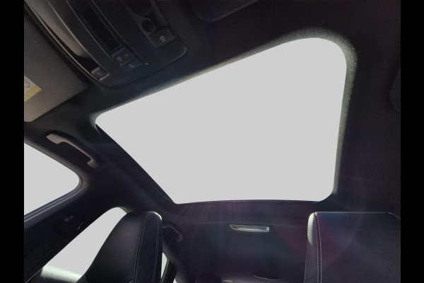 Mercedes-Benz CLA-Klasse Shooting Brake 180 Business Solution | schuifdak | halfleder | navigatie | stoelverwarming | trekhaak wegklapbaar