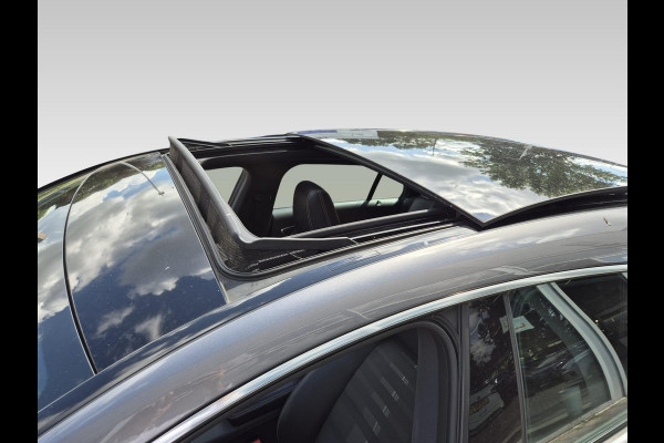 Mercedes-Benz CLA-Klasse Shooting Brake 180 Business Solution | schuifdak | halfleder | navigatie | stoelverwarming | trekhaak wegklapbaar