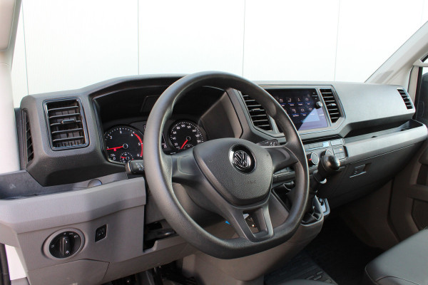 Volkswagen Crafter 35t 2.0 TDI L3H3 > Leer/Navi/Trekhaak/parkeersensoren... Volkswagen Crafter 35t 2.0 TDI L3H3 > Leer/Navi/Trekhaak/parkeersensoren...