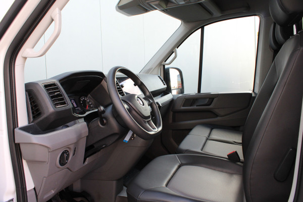 Volkswagen Crafter 35t 2.0 TDI L3H3 > Leer/Navi/Trekhaak/parkeersensoren... Volkswagen Crafter 35t 2.0 TDI L3H3 > Leer/Navi/Trekhaak/parkeersensoren...