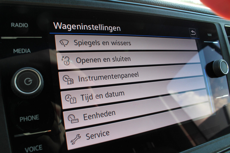 Volkswagen Crafter 35t 2.0 TDI L3H3 > Leer/Navi/Trekhaak/parkeersensoren... Volkswagen Crafter 35t 2.0 TDI L3H3 > Leer/Navi/Trekhaak/parkeersensoren...