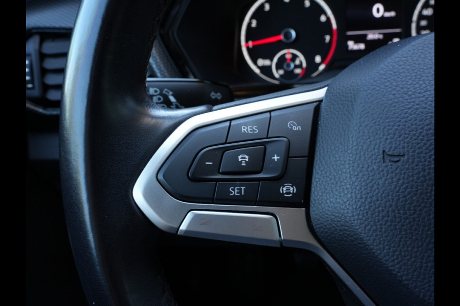 Volkswagen T-Cross 1.0 TSI Life Business | Navigatie | DAB | Adaptive Cruise | Climate Control