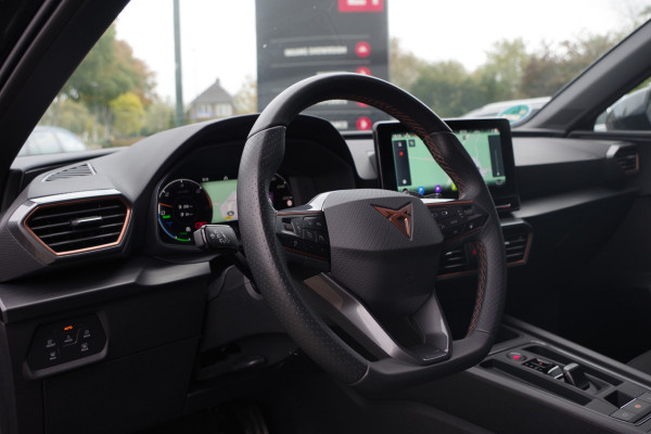 CUPRA Leon 1.4 e-Hybrid 245 PK VZ Adrenaline PHEV, Stoelverwarming, Carplay, Camera