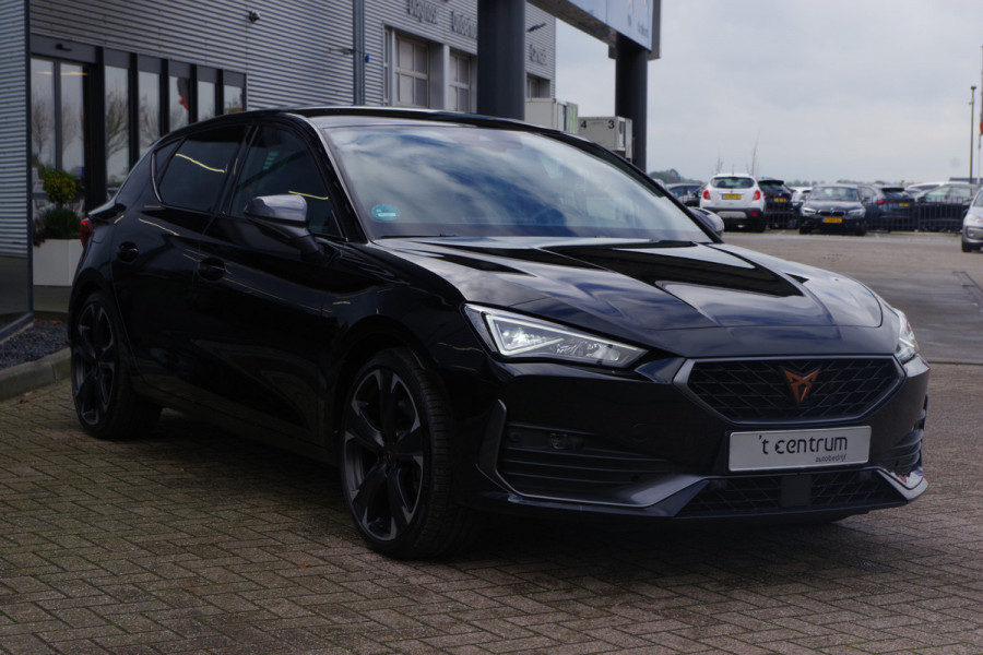 CUPRA Leon 1.4 e-Hybrid 245 PK VZ Adrenaline PHEV, Stoelverwarming, Carplay, Camera