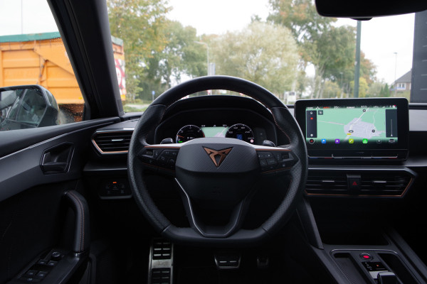 CUPRA Leon 1.4 e-Hybrid 245 PK VZ Adrenaline PHEV, Stoelverwarming, Carplay, Camera