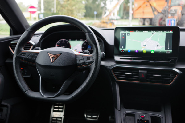 CUPRA Leon 1.4 e-Hybrid 245 PK VZ Adrenaline PHEV, Stoelverwarming, Carplay, Camera