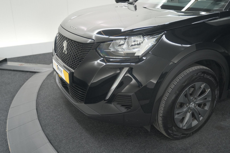 Peugeot 2008 PureTech 130 EAT8 Active | Parkeersensoren | Navigatie | Apple Carplay Peugeot 2008 PureTech 130 EAT8 Active | Parkeersensoren | Navigatie | Apple Carplay