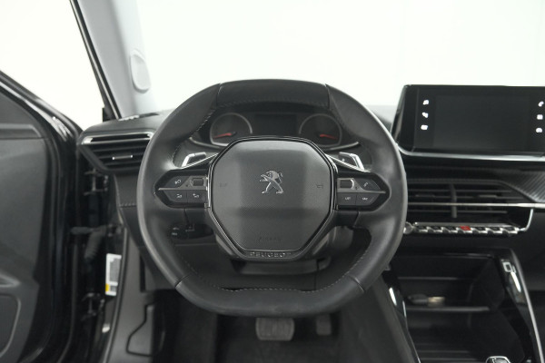 Peugeot 2008 PureTech 130 EAT8 Active | Parkeersensoren | Navigatie | Apple Carplay Peugeot 2008 PureTech 130 EAT8 Active | Parkeersensoren | Navigatie | Apple Carplay