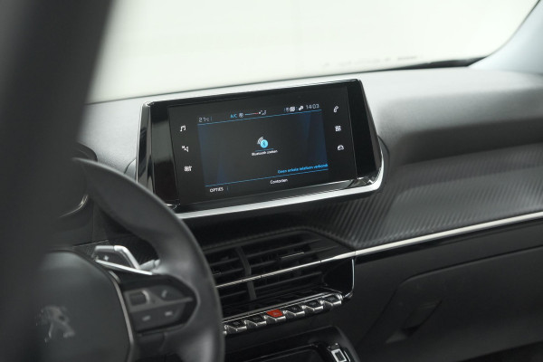 Peugeot 2008 PureTech 130 EAT8 Active | Parkeersensoren | Navigatie | Apple Carplay Peugeot 2008 PureTech 130 EAT8 Active | Parkeersensoren | Navigatie | Apple Carplay