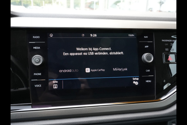 Volkswagen Polo 1.0 TSI Comfortline | Navigatie | DAB | Adaptive Cruise | Android/Apple Carplay Volkswagen Polo 1.0 TSI Comfortline | Navigatie | DAB | Adaptive Cruise | Android/Apple Carplay