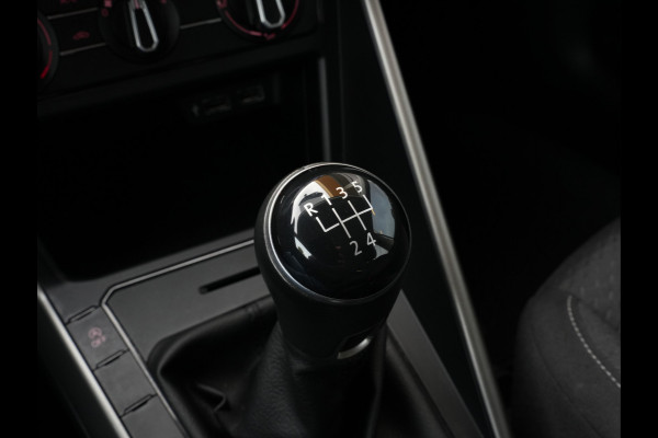 Volkswagen Polo 1.0 TSI Comfortline | Navigatie | DAB | Adaptive Cruise | Android/Apple Carplay Volkswagen Polo 1.0 TSI Comfortline | Navigatie | DAB | Adaptive Cruise | Android/Apple Carplay