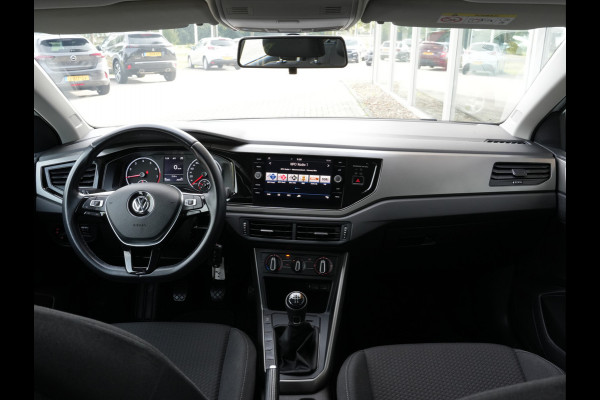 Volkswagen Polo 1.0 TSI Comfortline | Navigatie | DAB | Adaptive Cruise | Android/Apple Carplay Volkswagen Polo 1.0 TSI Comfortline | Navigatie | DAB | Adaptive Cruise | Android/Apple Carplay
