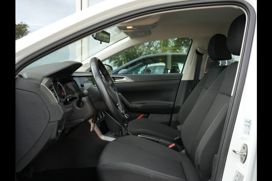 Volkswagen Polo 1.0 TSI Comfortline | Navigatie | DAB | Adaptive Cruise | Android/Apple Carplay Volkswagen Polo 1.0 TSI Comfortline | Navigatie | DAB | Adaptive Cruise | Android/Apple Carplay