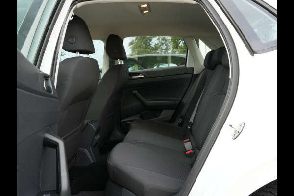 Volkswagen Polo 1.0 TSI Comfortline | Navigatie | DAB | Adaptive Cruise | Android/Apple Carplay Volkswagen Polo 1.0 TSI Comfortline | Navigatie | DAB | Adaptive Cruise | Android/Apple Carplay