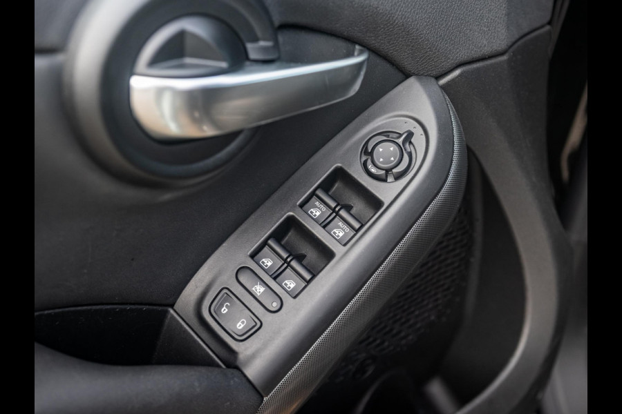 Fiat 500X 1.3 FireFly Turbo 150 Sport l Automaat l Navigatie l Climate control l Fiat 500X 1.3 FireFly Turbo 150 Sport l Automaat l Navigatie l Climate control l