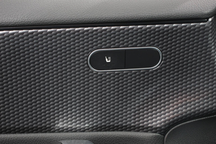Mercedes-Benz A-Klasse 200 163pk Automaat Progressive Navigatie Camera Lane Assist Stoelverwarming LED DAB Keyless Go Lichtmetalen Velgen Mercedes-Benz A-Klasse 200 163pk Automaat Progressive Navigatie Camera Lane Assist Stoelverwarming LED DAB Keyless Go Lichtmetalen Velgen