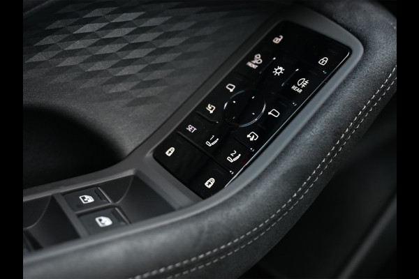 Audi A6 Avant 2.0 e-HYBRID QUATTRO S EDITION 299PK | S-SEATS | LUCHTVERING | PANORAMADAK | 360 CAMERA | EDITION ONE | B&O SOUND | HEAD-U