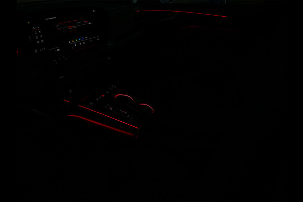 Audi A6 Avant 2.0 e-HYBRID QUATTRO S EDITION 299PK | S-SEATS | LUCHTVERING | PANORAMADAK | 360 CAMERA | EDITION ONE | B&O SOUND | HEAD-U