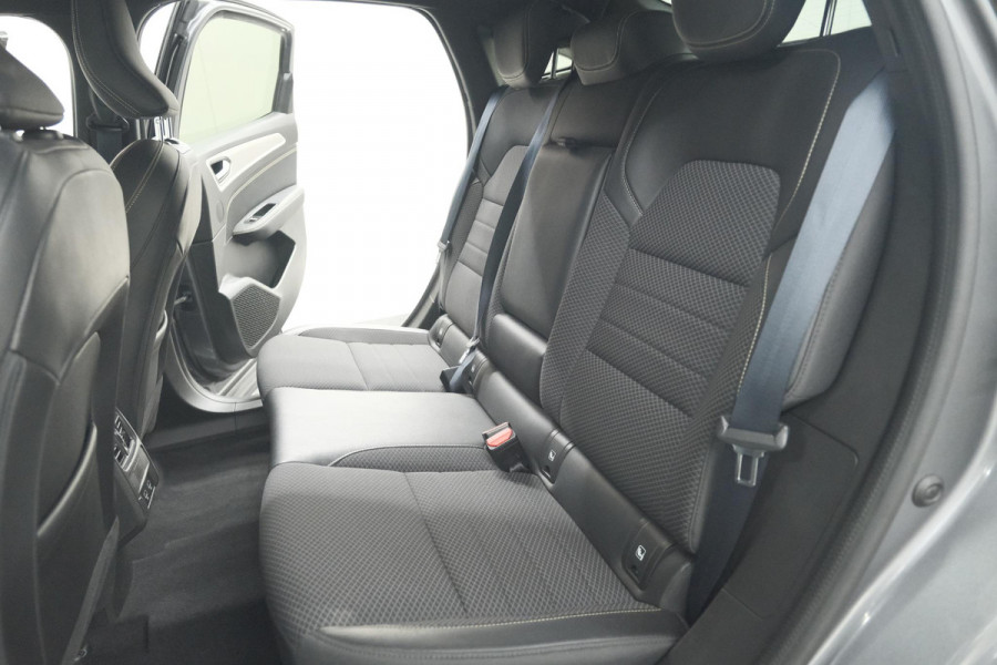 Renault Arkana Mild Hybrid 140 EDC Techno | 360 Camera | Dodehoekdetectie | Adaptieve Cruise Control Renault Arkana Mild Hybrid 140 EDC Techno | 360 Camera | Dodehoekdetectie | Adaptieve Cruise Control