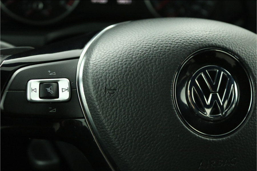 Volkswagen Amarok 3.0 TDI 4Motion DC Aventura Dubbele Cabine - Lichtmetalen Velgen 20'' - Cruise Control - Lederen Bekleding - Navigatie - Stoelverwarming - Bovag Garantie Volkswagen Amarok 3.0 TDI 4Motion DC Aventura Dubbele Cabine - Lichtmetalen Velgen 20'' - Cruise Control - Lederen Bekleding - Navigatie - Stoelverwarming - Bovag Garantie