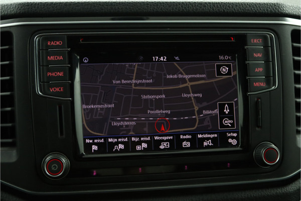 Volkswagen Amarok 3.0 TDI 4Motion DC Aventura Dubbele Cabine - Lichtmetalen Velgen 20'' - Cruise Control - Lederen Bekleding - Navigatie - Stoelverwarming - Bovag Garantie Volkswagen Amarok 3.0 TDI 4Motion DC Aventura Dubbele Cabine - Lichtmetalen Velgen 20'' - Cruise Control - Lederen Bekleding - Navigatie - Stoelverwarming - Bovag Garantie