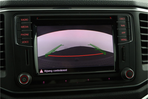 Volkswagen Amarok 3.0 TDI 4Motion DC Aventura Dubbele Cabine - Lichtmetalen Velgen 20'' - Cruise Control - Lederen Bekleding - Navigatie - Stoelverwarming - Bovag Garantie Volkswagen Amarok 3.0 TDI 4Motion DC Aventura Dubbele Cabine - Lichtmetalen Velgen 20'' - Cruise Control - Lederen Bekleding - Navigatie - Stoelverwarming - Bovag Garantie