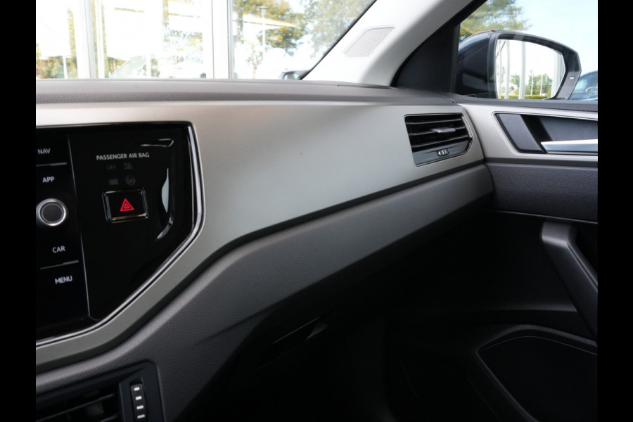 Volkswagen Polo 1.0 TSI Automaat Comfortline | Navigatie | DAB | Adaptive Cruise | Android/Apple Carplay Volkswagen Polo 1.0 TSI Automaat Comfortline | Navigatie | DAB | Adaptive Cruise | Android/Apple Carplay
