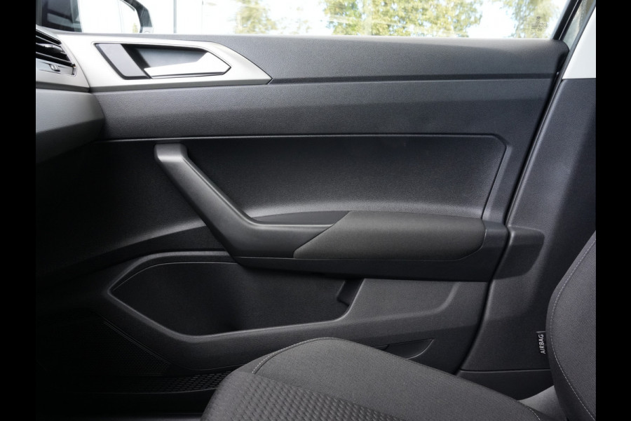 Volkswagen Polo 1.0 TSI Automaat Comfortline | Navigatie | DAB | Adaptive Cruise | Android/Apple Carplay Volkswagen Polo 1.0 TSI Automaat Comfortline | Navigatie | DAB | Adaptive Cruise | Android/Apple Carplay