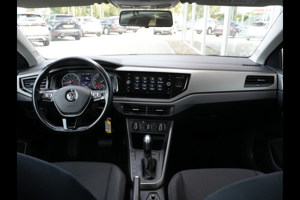 Volkswagen Polo 1.0 TSI Automaat Comfortline | Navigatie | DAB | Adaptive Cruise | Android/Apple Carplay Volkswagen Polo 1.0 TSI Automaat Comfortline | Navigatie | DAB | Adaptive Cruise | Android/Apple Carplay