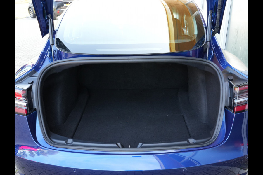 Tesla Model 3 Standard RWD Plus 60 kWh | SoH 90% | Full Autopilot 3 |  Navigatie | Camera