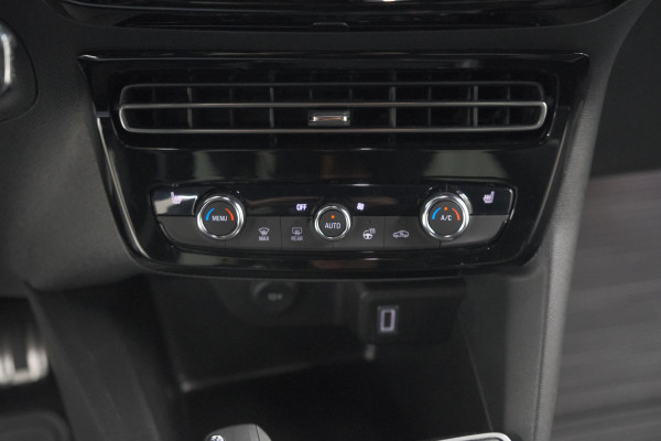 Opel Mokka Turbo 130 AT8 GS | Nieuw Model | Camera | Massagefunctie | Apple Carplay | Stoelverwarming Opel Mokka Turbo 130 AT8 GS | Nieuw Model | Camera | Massagefunctie | Apple Carplay | Stoelverwarming