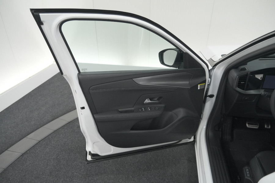 Opel Mokka Turbo 130 AT8 GS | Nieuw Model | Camera | Massagefunctie | Apple Carplay | Stoelverwarming Opel Mokka Turbo 130 AT8 GS | Nieuw Model | Camera | Massagefunctie | Apple Carplay | Stoelverwarming