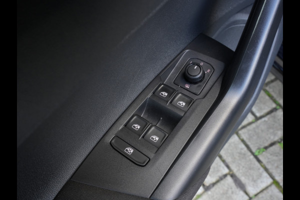 Volkswagen Polo 1.0 TSI Comfortline | Navigatie | PDC | Adaptive Cruise | Android/Apple Carplay Volkswagen Polo 1.0 TSI Comfortline | Navigatie | PDC | Adaptive Cruise | Android/Apple Carplay